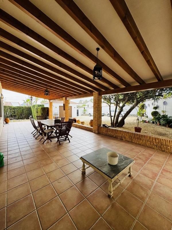 Properties for sale and rent in Spain photo 1