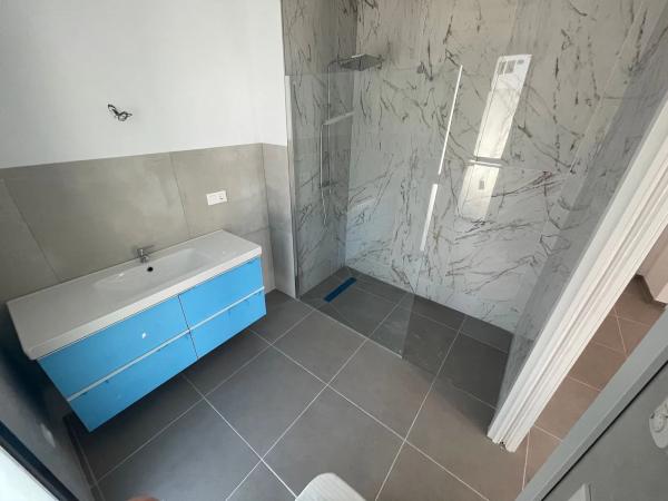 Chalet wolnostojący na sprzedaż w  L'Albir, Alfaz del Pi photo 1