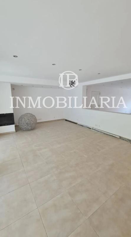 Properties for sale and rent in Spain photo 2
