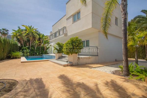 Chalet pareado en calle els Arcs photo 4