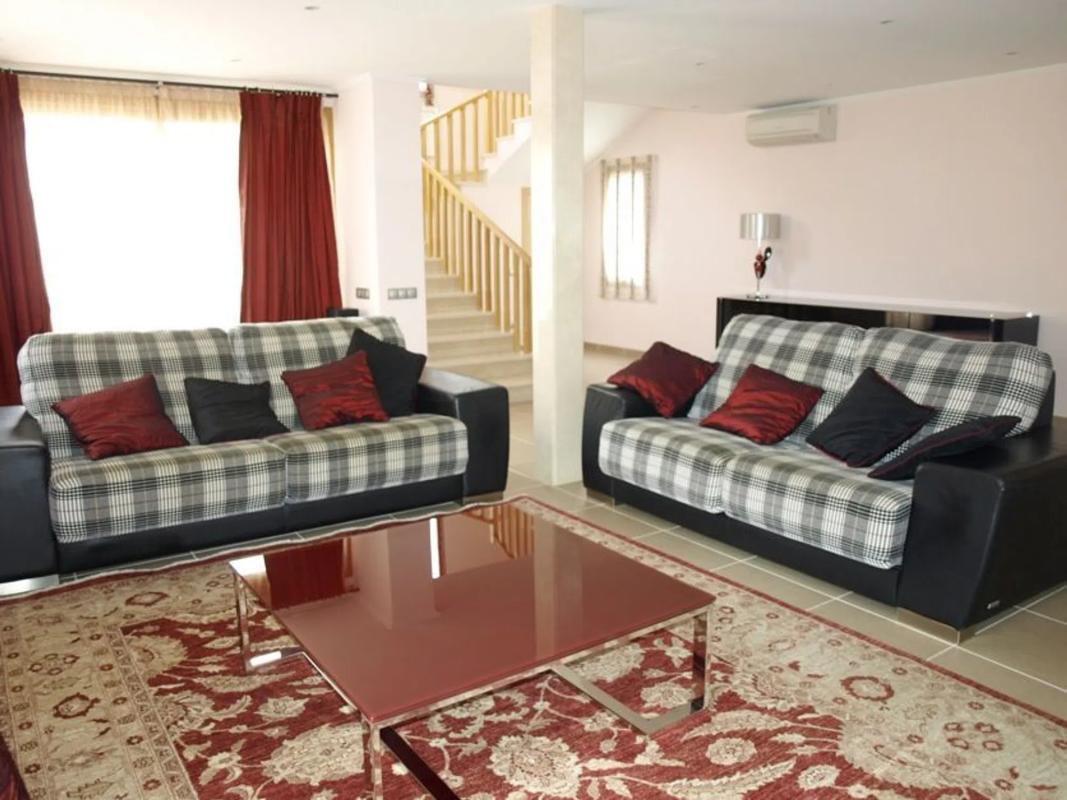 Properties for sale and rent in Spain photo 3