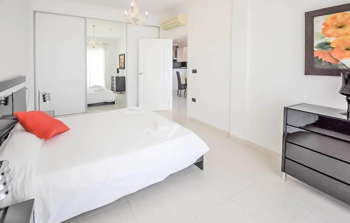 Venta de piso en La Fustera, Benissa
photo 1