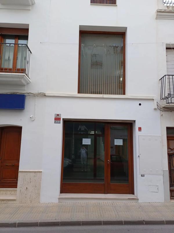 Propiedades en venta y alquiler en España photo 3