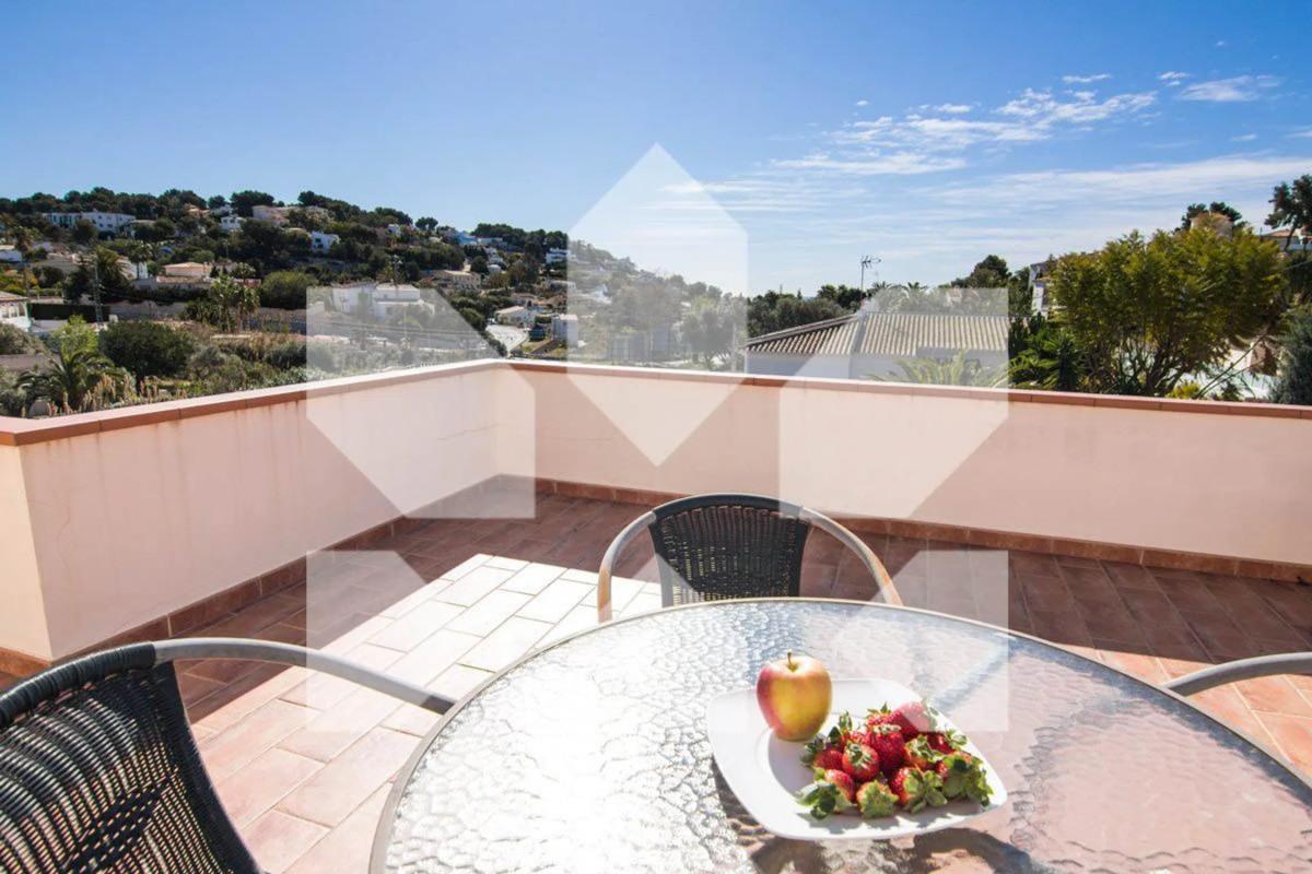 Properties for sale and rent in Spain photo 2