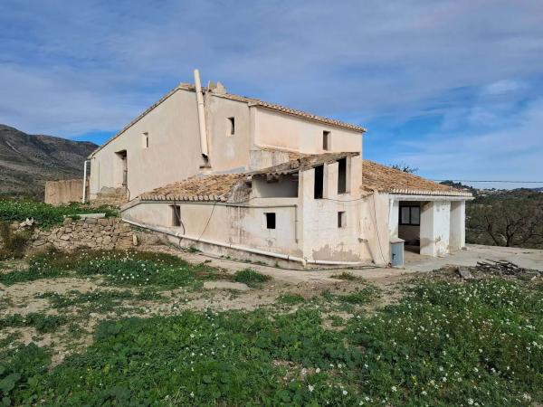 Finca rústica en venta en Benissa pueblo , Benissa photo 1