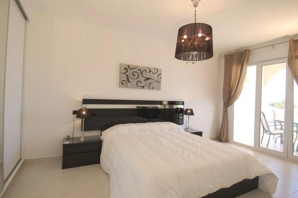 Piso en venta en La Fustera, Benissa
 photo 2
