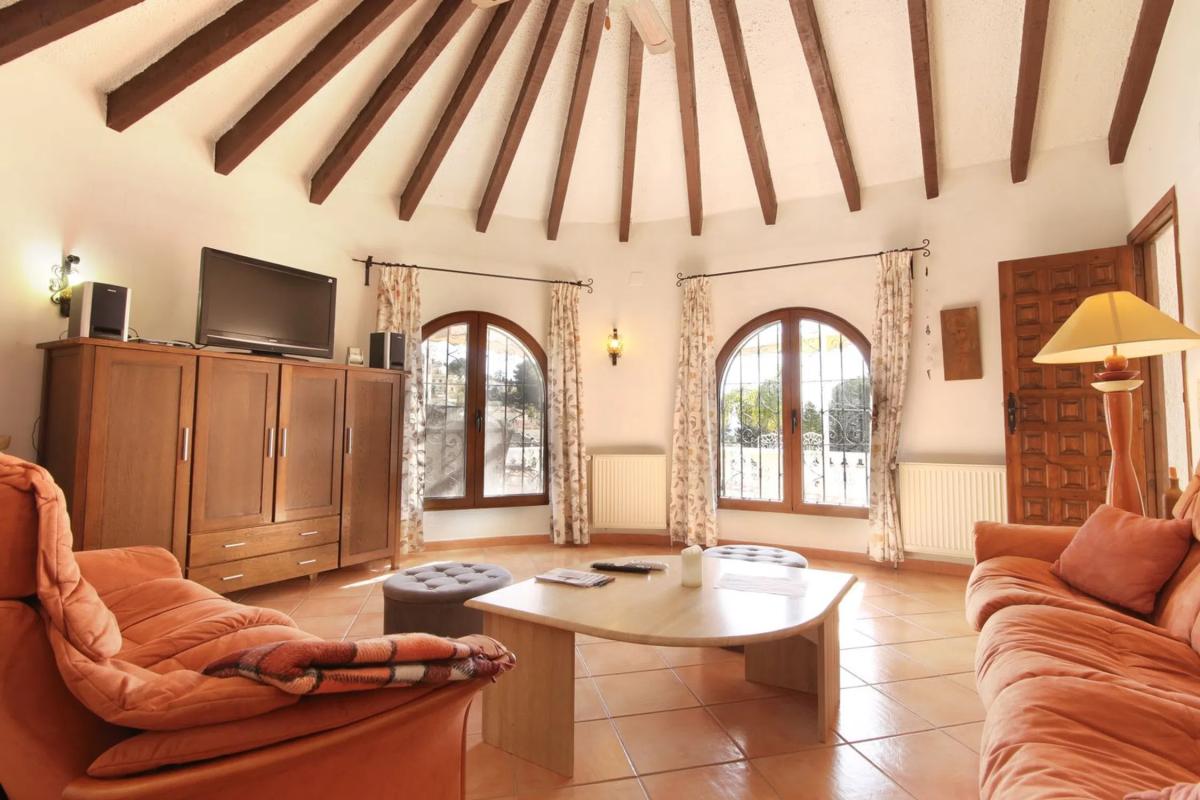 Properties for sale and rent in Spain photo 5