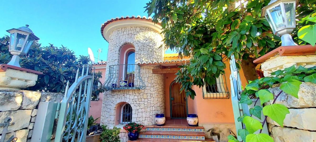 Properties for sale and rent in Spain photo 5