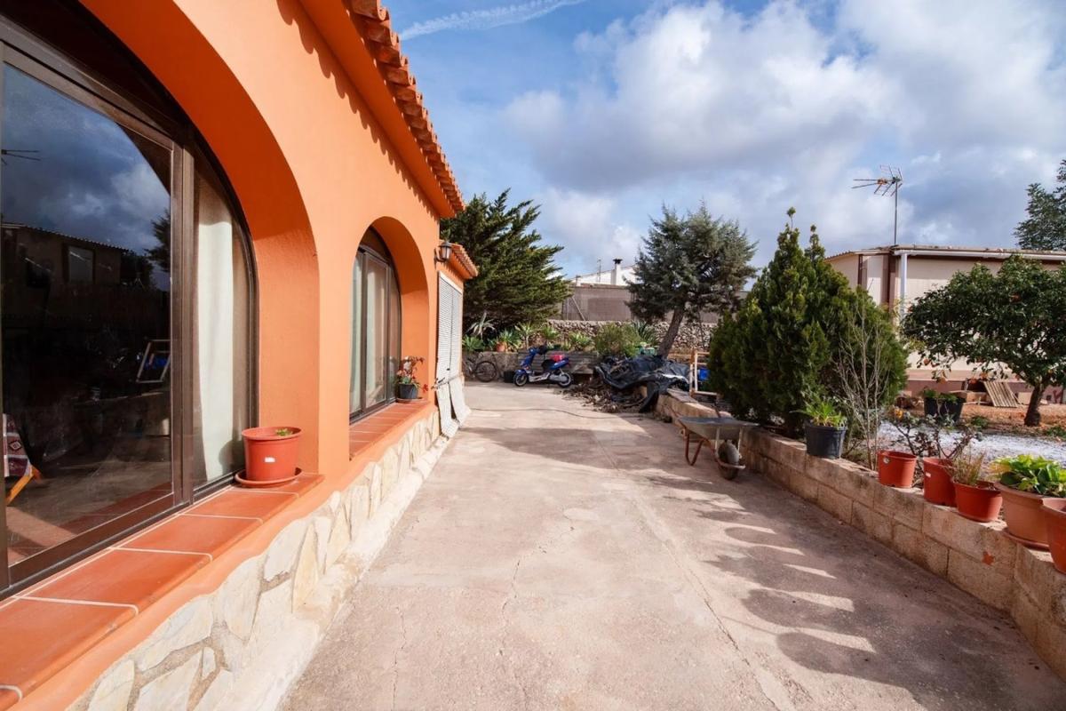 Sale of independent chalet in Benissa pueblo, Benissa
photo 1