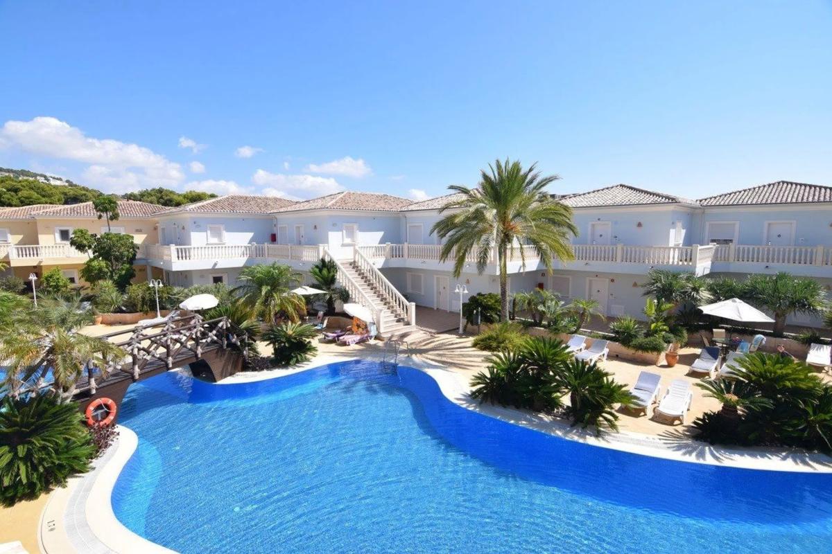 Sale of apartment in La Fustera, Benissa
photo 4
