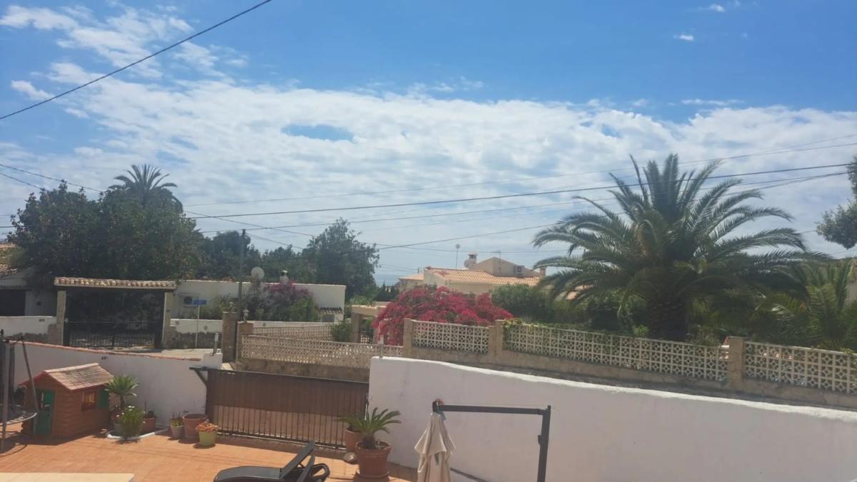 Properties for sale and rent in Spain photo 2