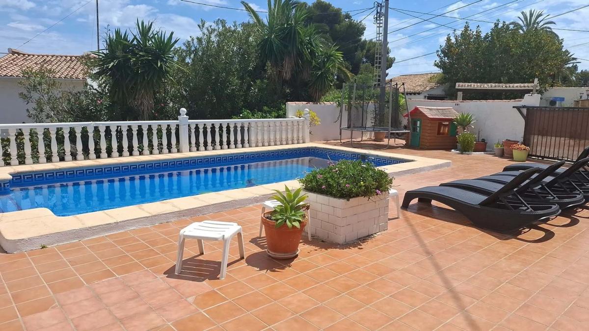 Properties for sale and rent in Spain photo 4