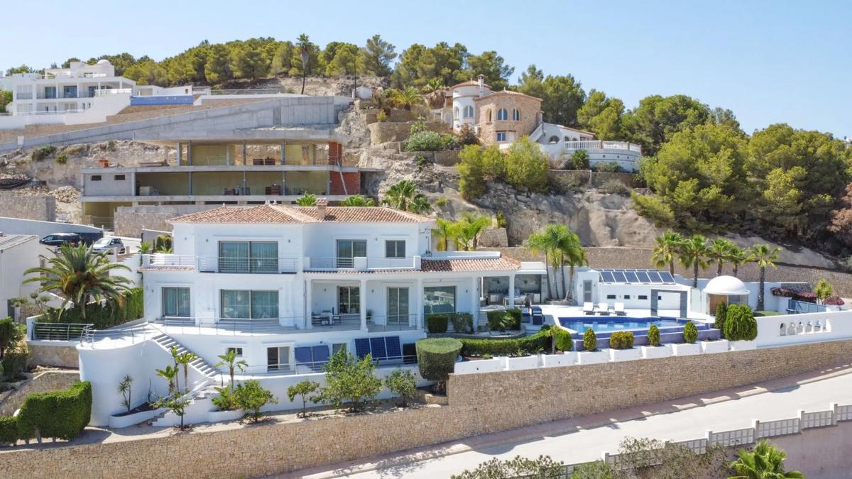 Sale of independent chalet in Benissa pueblo, Benissa
photo 1