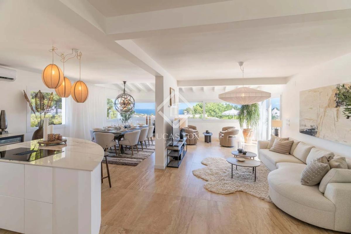 Properties for sale and rent in Spain photo 1
