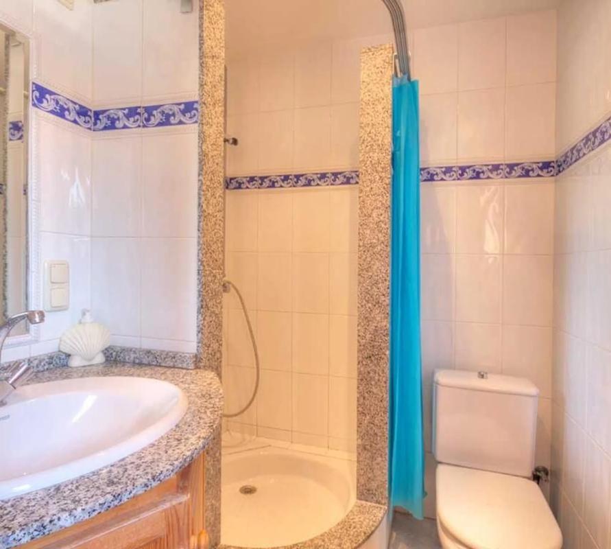 Propiedades en venta y alquiler en España photo 5