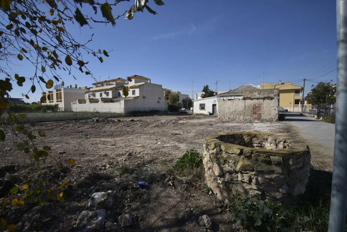 Terreno en venta en Daya Nueva, Alicante photo 5