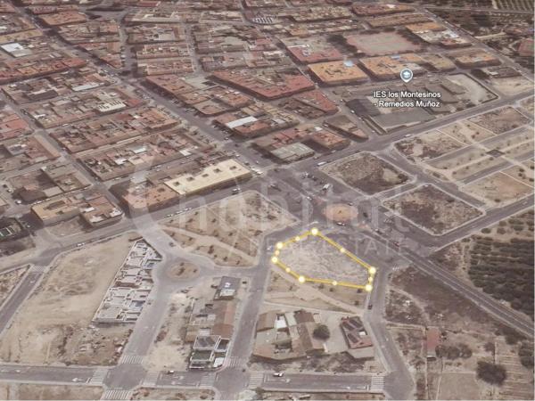Terreno en Los Montesinos photo 3