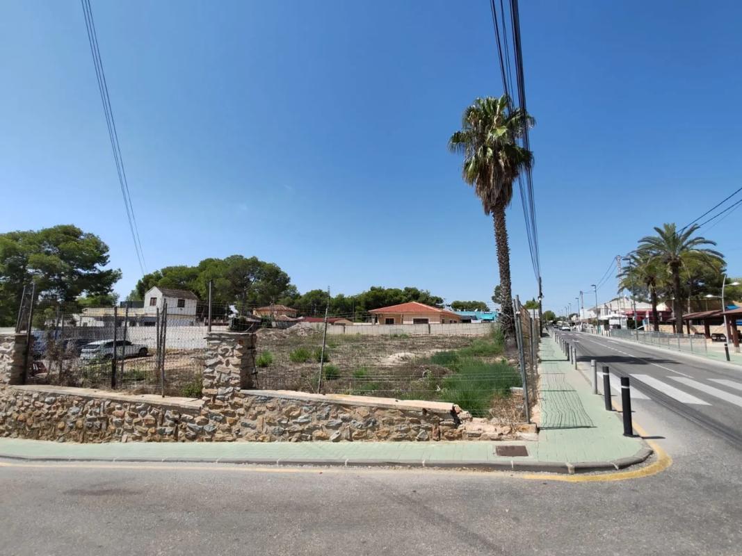 Terreno en venta en Pilar de la Horadada, Alicante photo 5