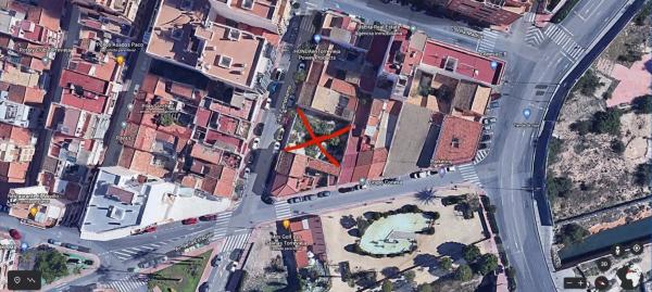 Terreno en calle Campoamor s/n photo 2