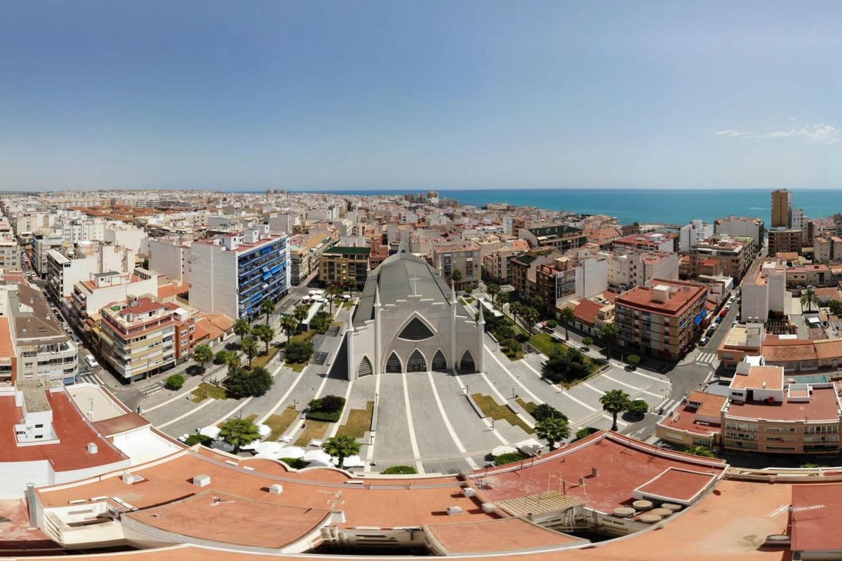 Land for sale in Torrevieja, Alicante photo 5