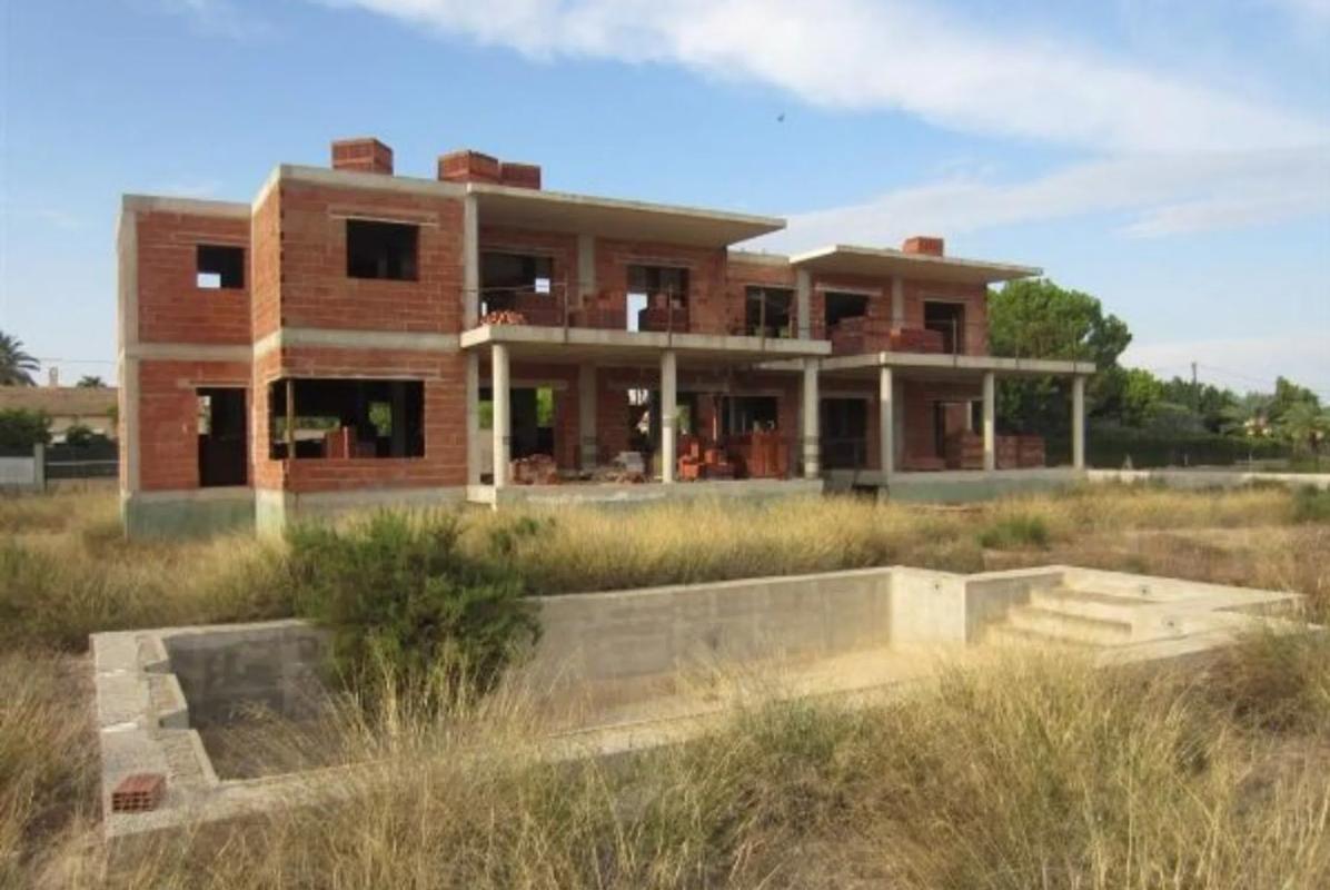 Terreno en venta en Elche / Elx, Alicante photo 3