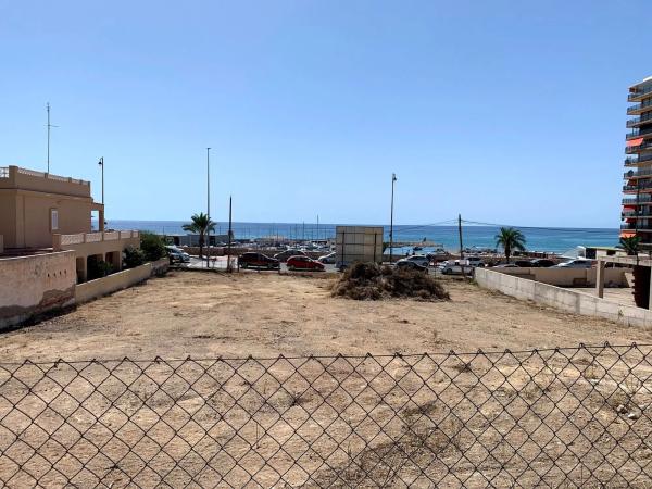 Terreno en calle Sant Bartomeu photo 1