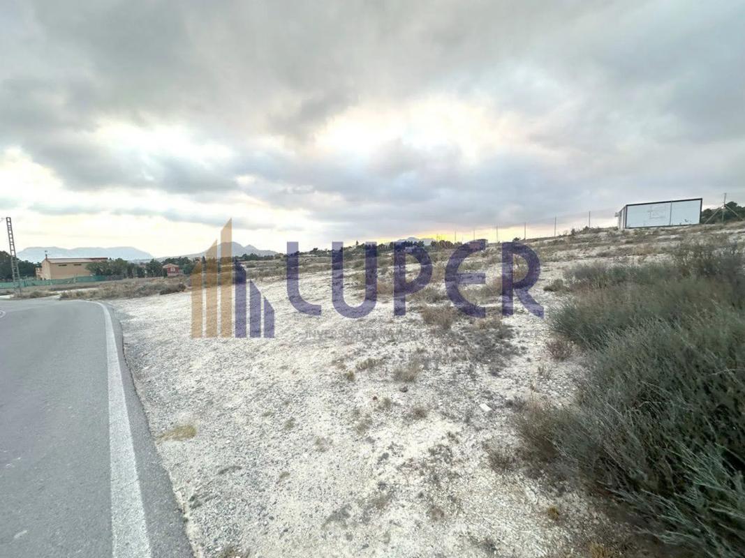 Działka na sprzedaż w Moralet, Alicante photo 1
