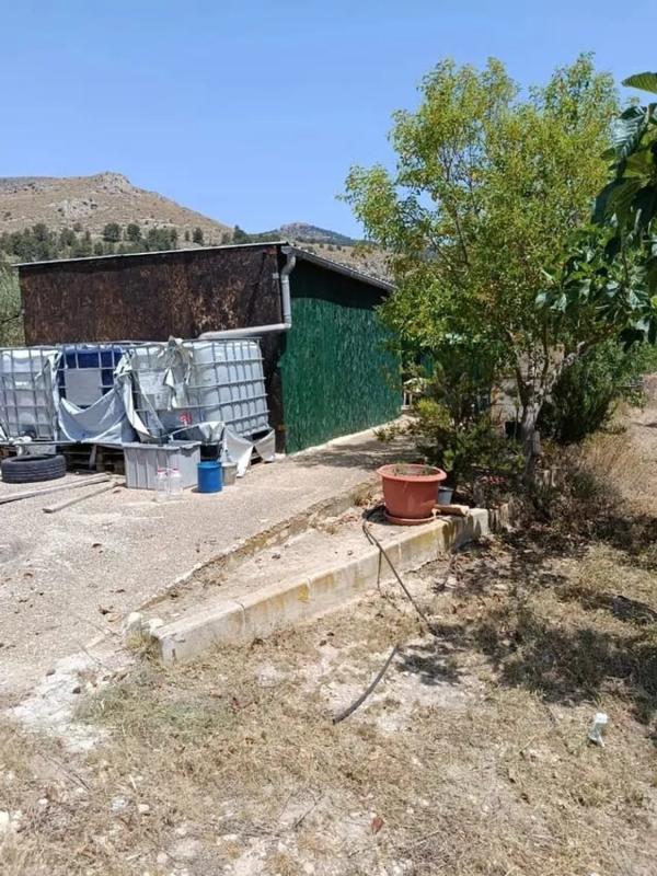 Terreno en venta en Onil, Alicante photo 2
