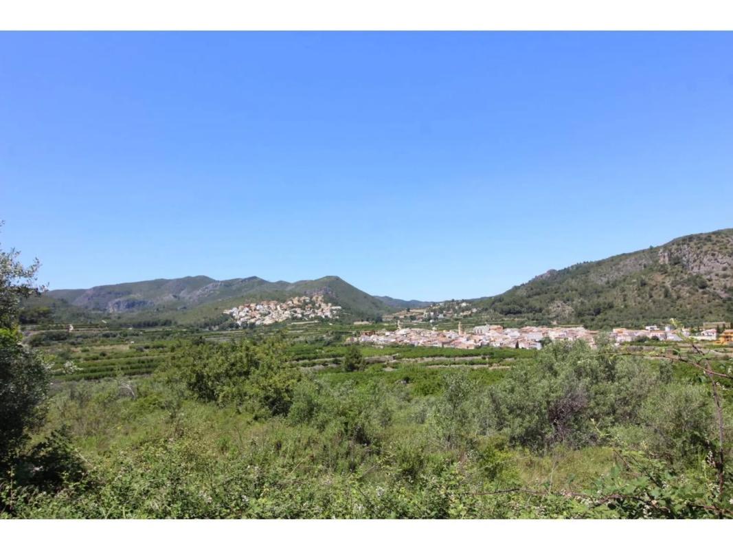 Terreno en venta en Adsubia, Alicante photo 1