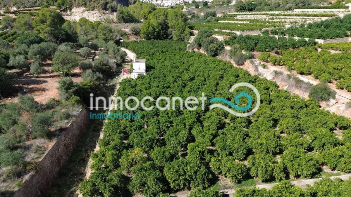 Terreno en venta en Adsubia, Alicante photo 1