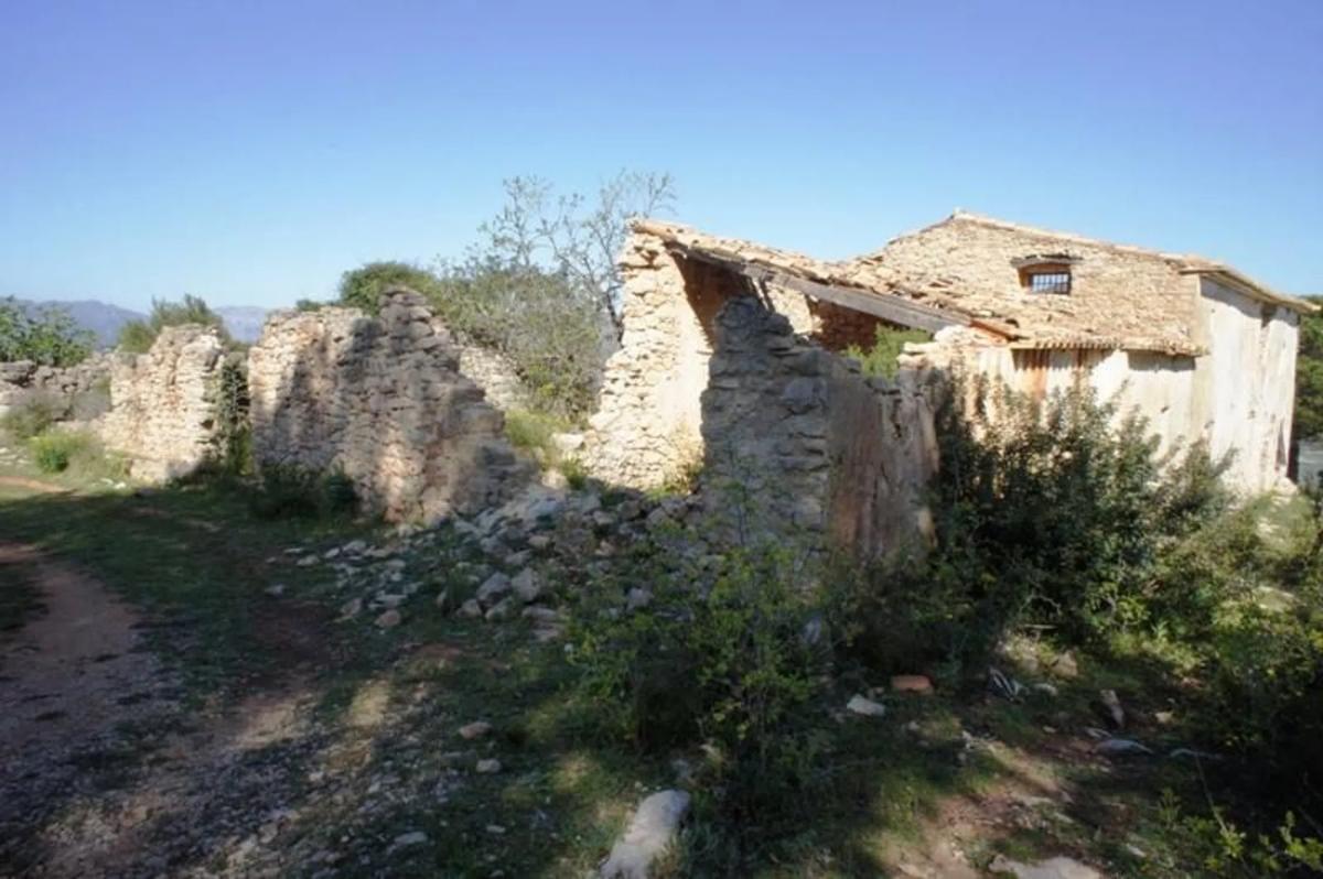 Działka na sprzedaż w Benidoleig, Alicante photo 4