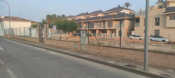 Terreno en calle granada s/n photo 4