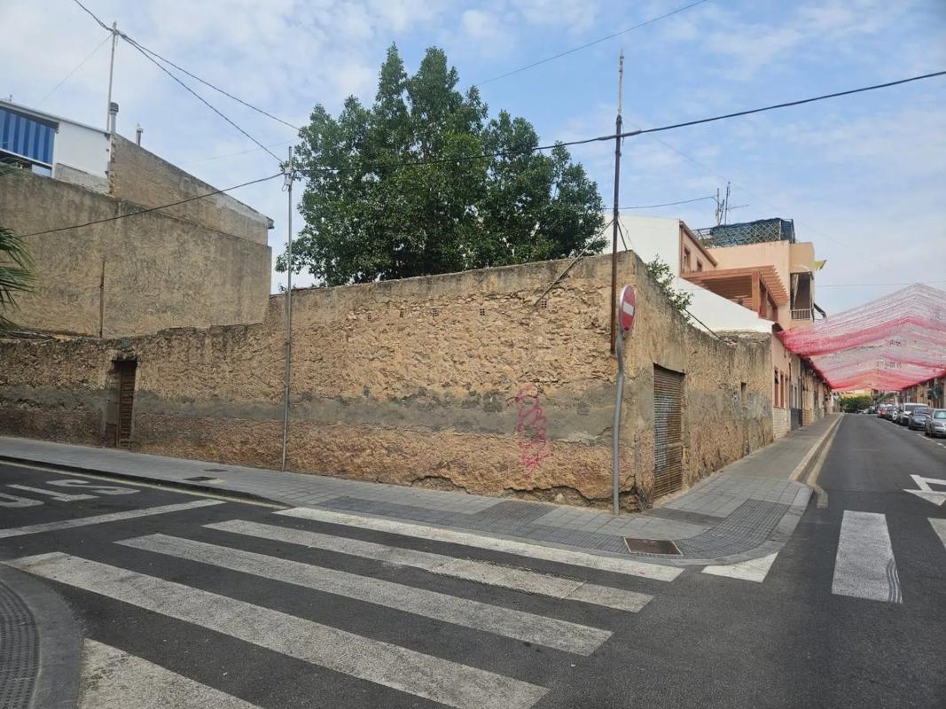Land for sale in Alicante, Alicante photo 1