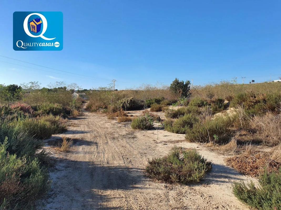 Terreno en venta en Rebolledo, Alicante photo 1