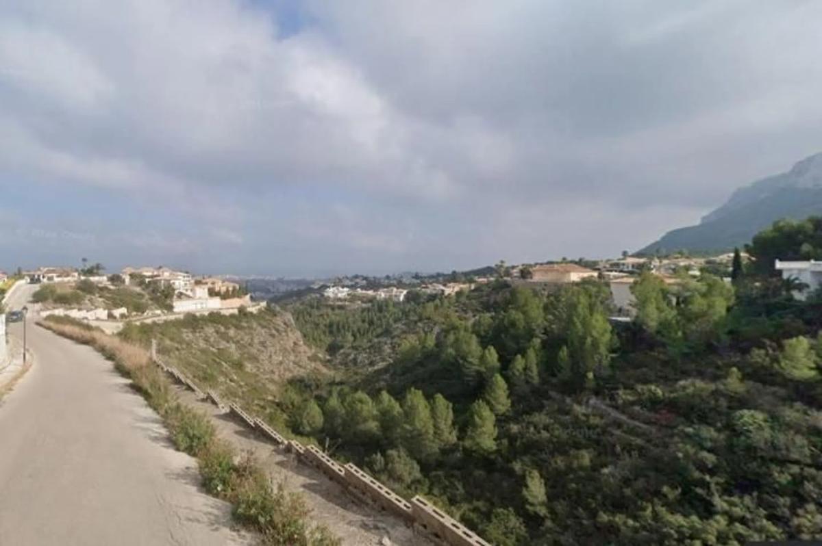 Terreno en venta en Denia, Alicante photo 2