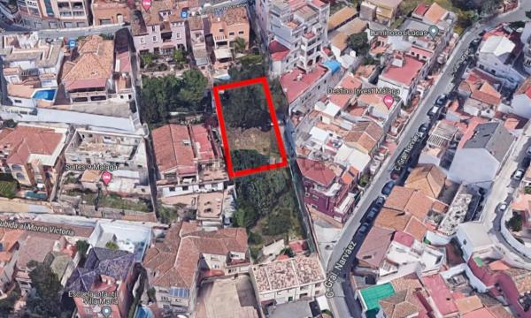 Terreno en calle Denamiel de Castro photo 1