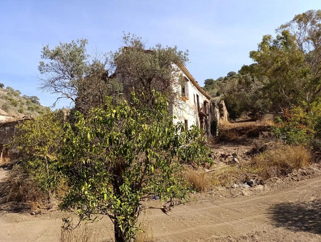 Terreno en venta en Málaga, Malaga photo 2