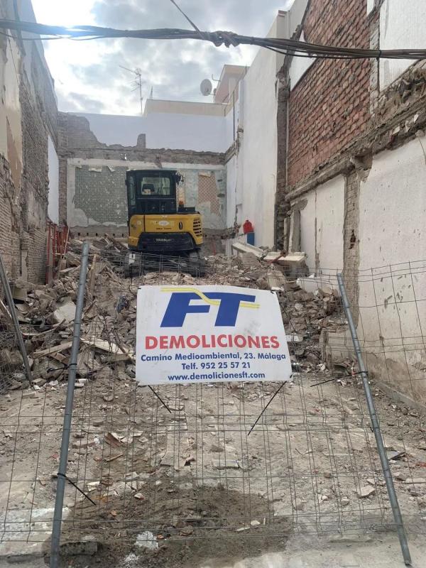 Terreno en venta en Málaga, Malaga photo 2
