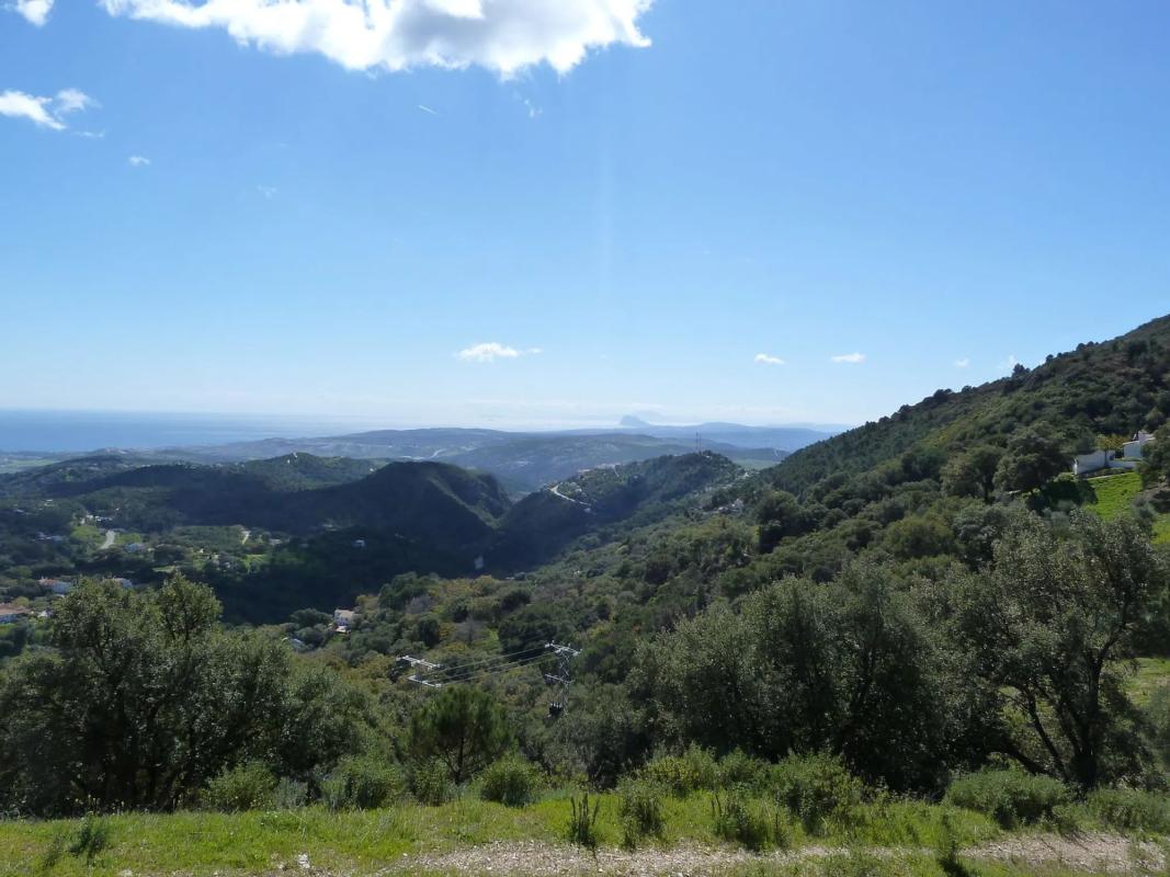 Terreno en venta en Casares, Malaga photo 4