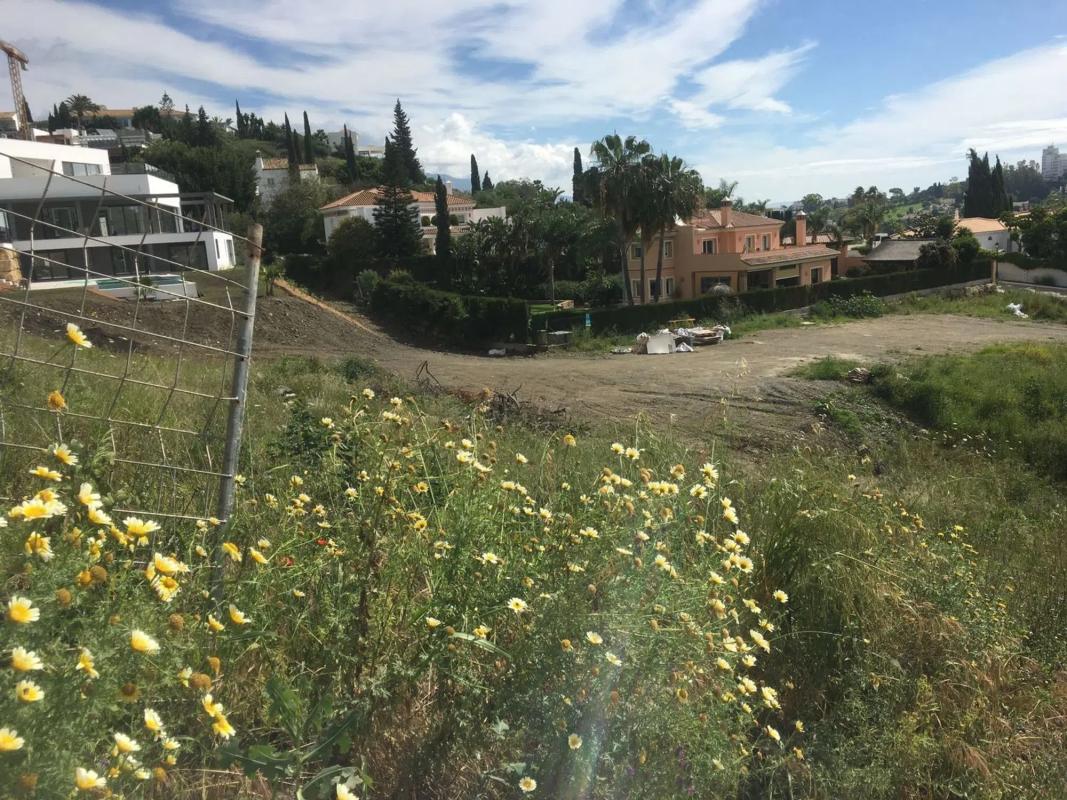 Terreno en venta en Estepona, Malaga photo 4