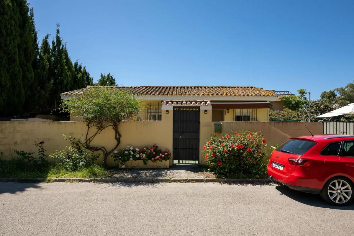 Terreno en venta en Estepona, Malaga photo 5