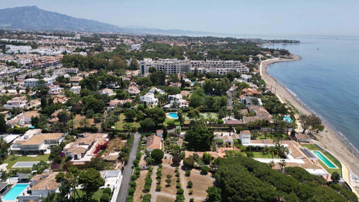 Terreno en venta en Estepona, Malaga photo 5