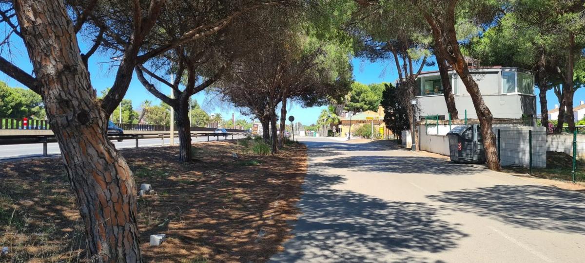 Terreno en venta en Estepona, Malaga photo 3