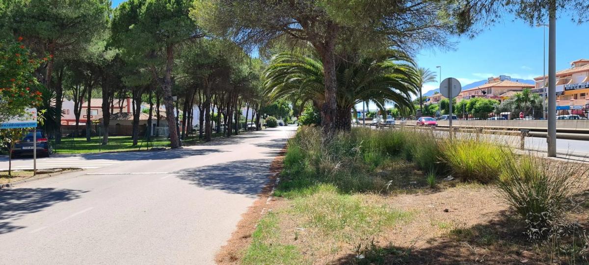 Terreno en venta en Estepona, Malaga photo 4