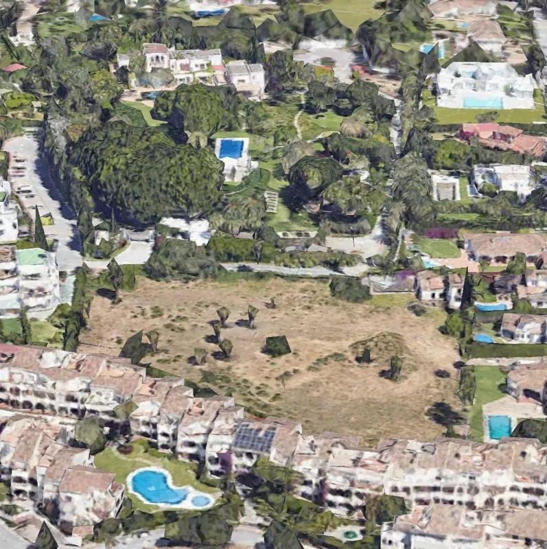 Land for sale in Estepona, Malaga photo 2