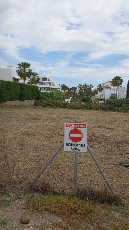 Land for sale in Estepona, Malaga photo 1