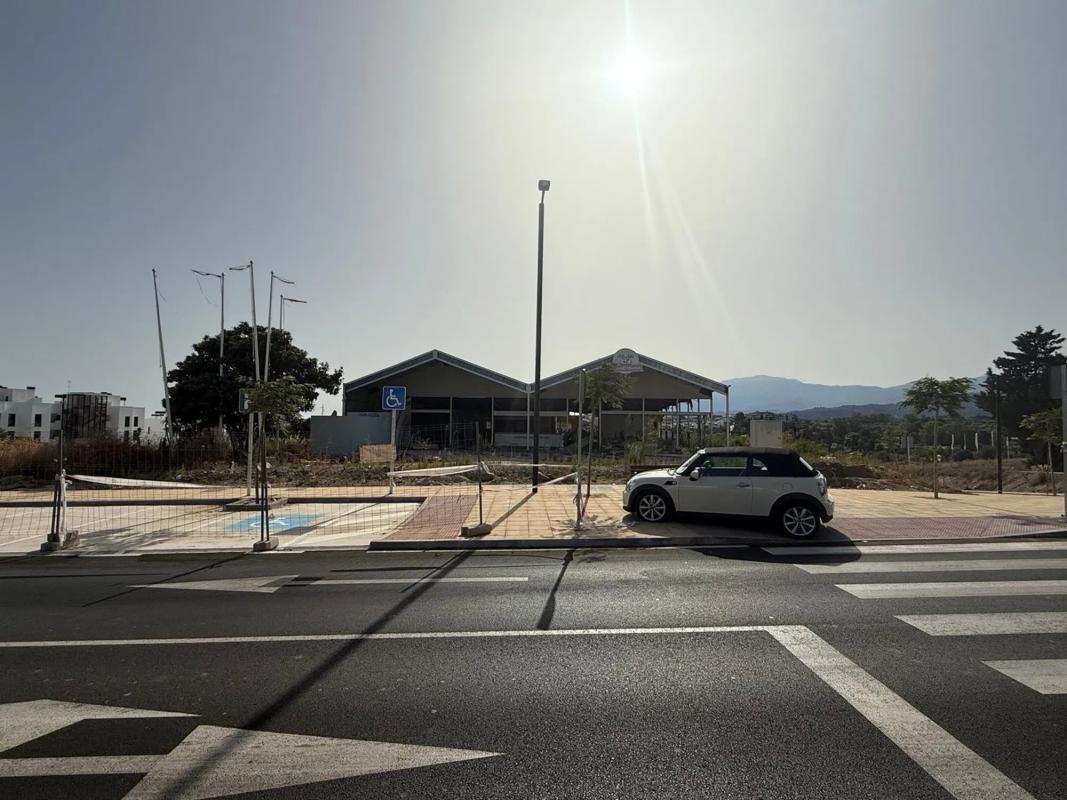Terreno en venta en Estepona, Malaga photo 3