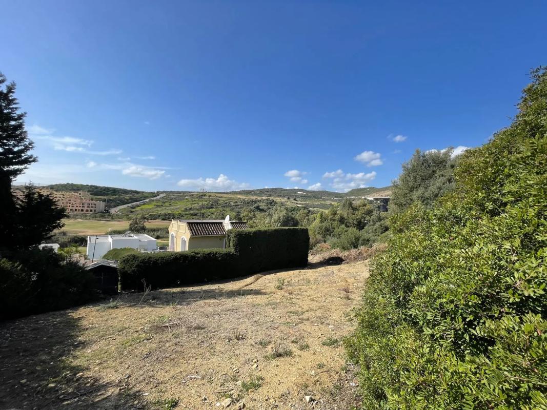 Terreno en venta en Estepona, Malaga photo 3
