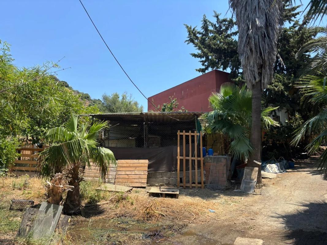 Terreno en venta en Estepona, Malaga photo 1