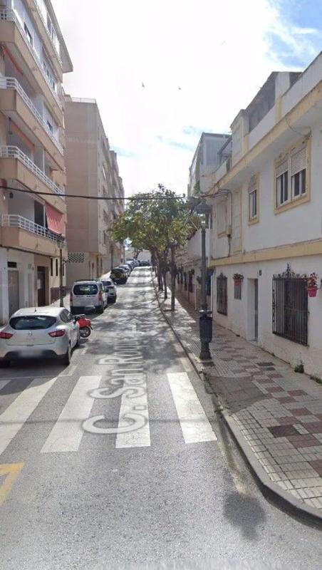 Działka na sprzedaż w Estepona, Malaga photo 3